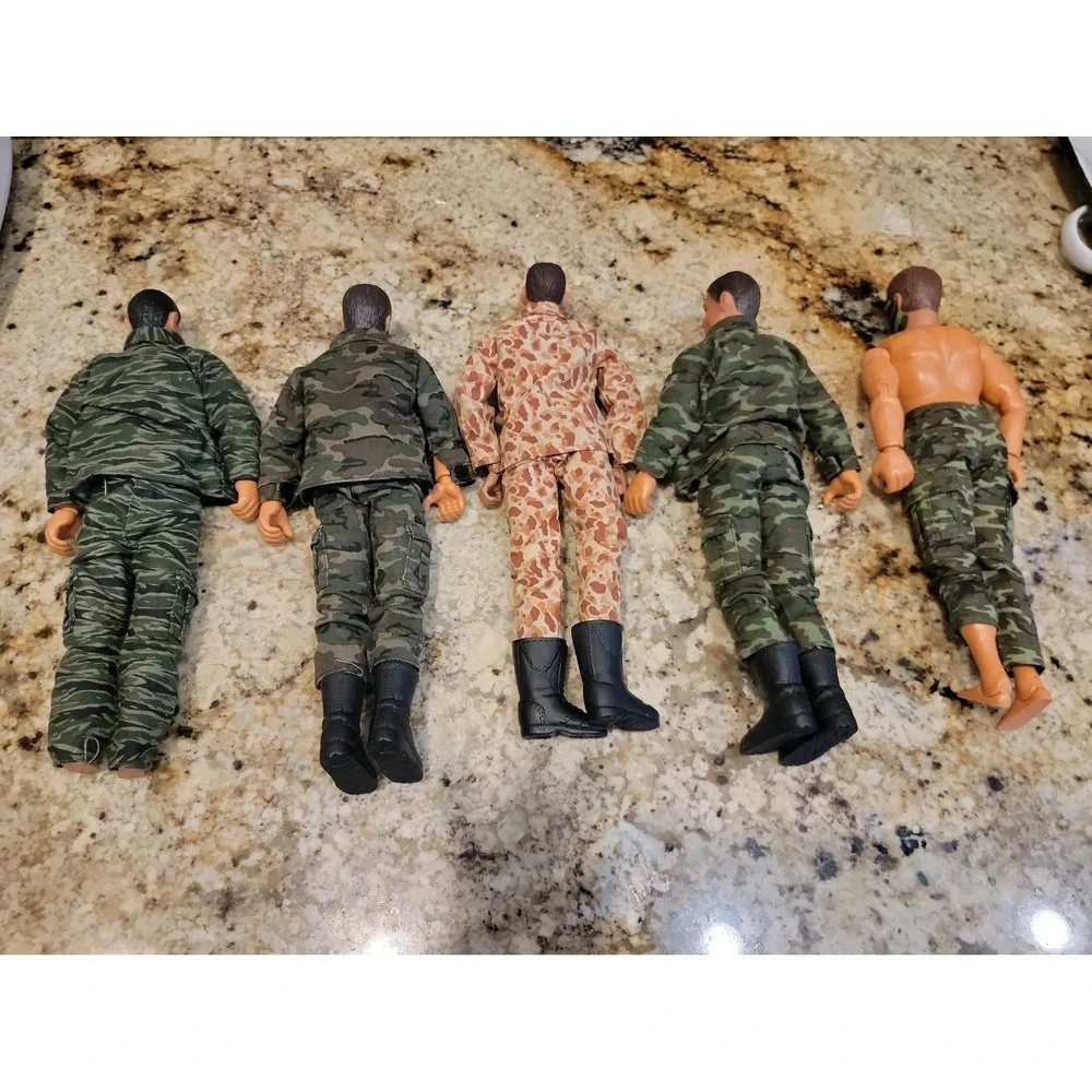 M&C Toy 90's Military Action Figures lot of 5